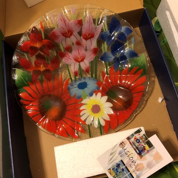 NWT, Fusion Art Glass, bowl - Picture 1 of 9